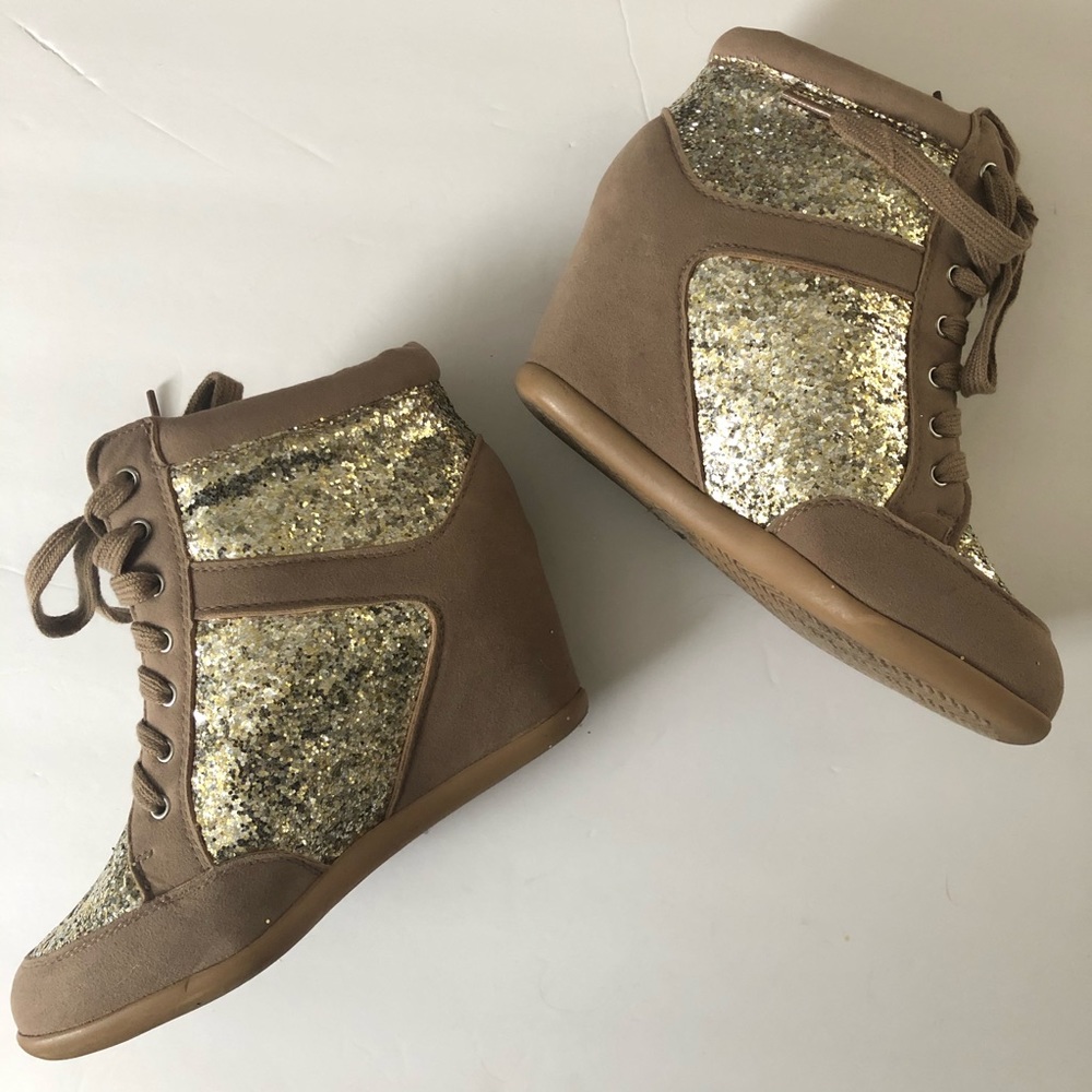 Wild Diva Nude Gold Glitter Wedge Sneakers